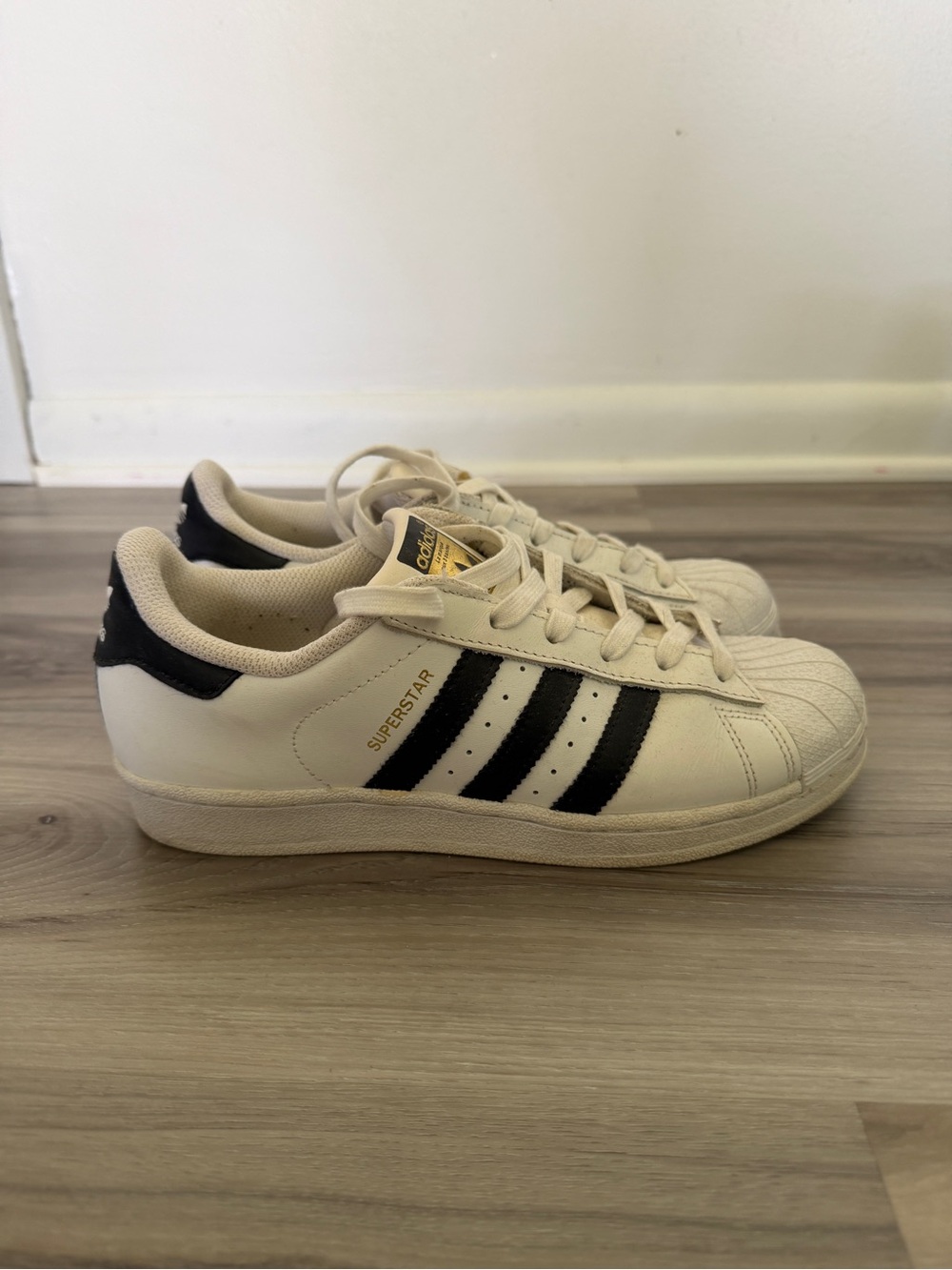 Women’s adidas superstars